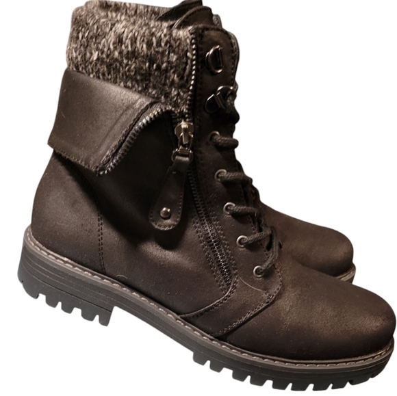 NIB Cliffs By White Mountain Stylish Black Ankle Boots - Picture 7 of 7